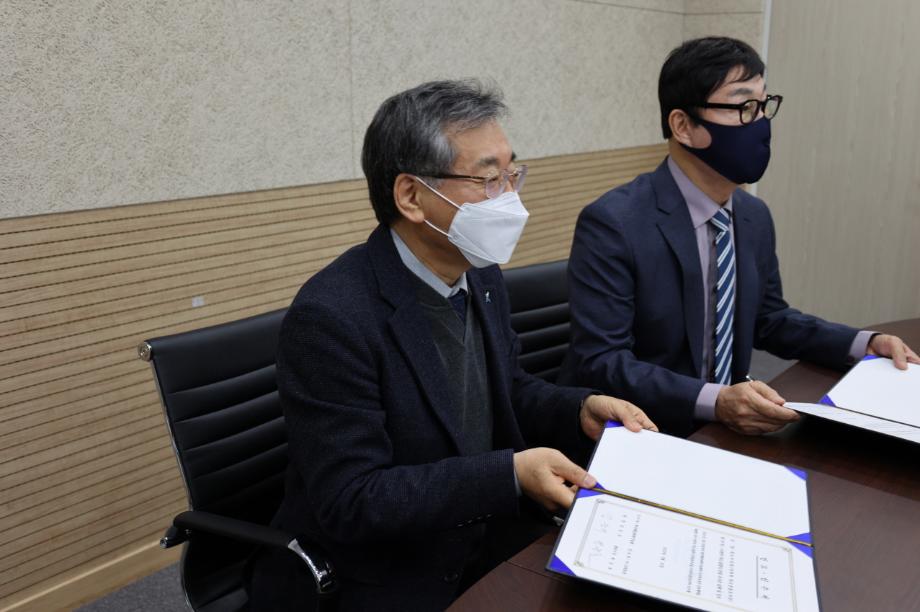 Acquisition ceremony of R/V Dokdo Nuri_image2